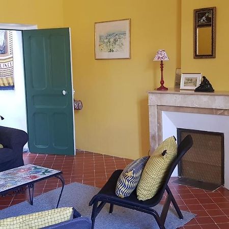 Jolie Maison De Ville La Petite Magnanerie La Roque-d'Antheron Eksteriør billede