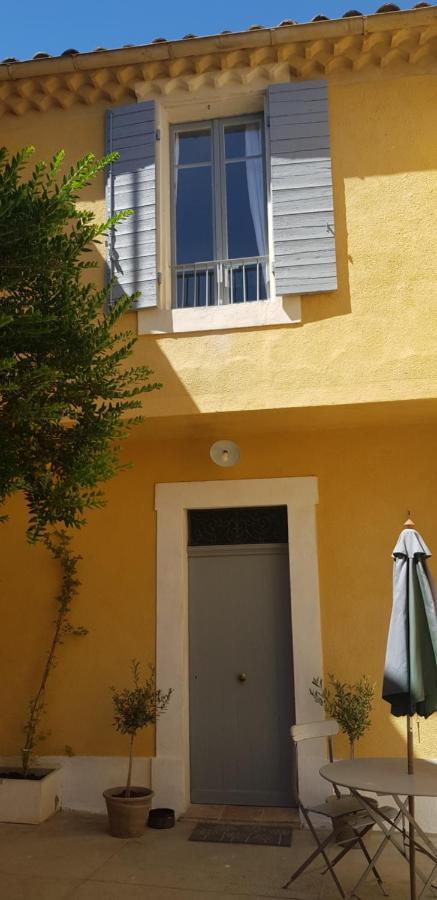 Jolie Maison De Ville La Petite Magnanerie La Roque-d'Antheron Eksteriør billede